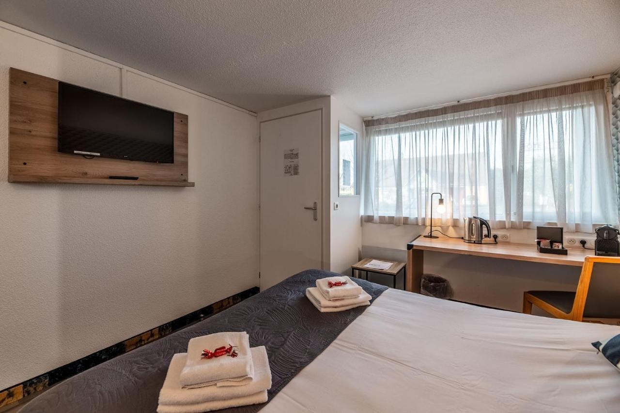 Hotel Le Cyrano Bergerac Ngoại thất bức ảnh